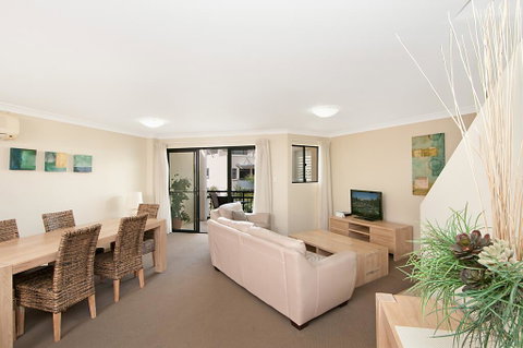 Sandcastles On The Broadwater - Palm Beach Accommodation 1