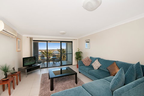 Sandcastles On The Broadwater - Palm Beach Accommodation 3