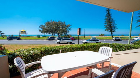 Sandrift Beachfront Apartments - Palm Beach Accommodation 1