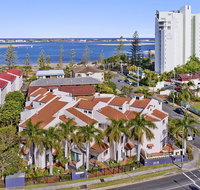 Santa Fe by the Broadwater - Palm Beach Accommodation