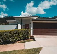 Sea La Vie ON SEAVIEW NETFLIX POOL WIFI - Palm Beach Accommodation