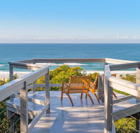 Seascape  19 Pindari - privacy space views - Palm Beach Accommodation