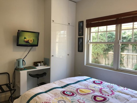 Seaside Home - Palm Beach Accommodation 3