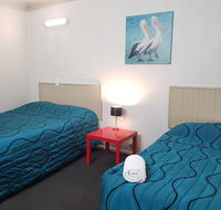 Seymour Motel - Palm Beach Accommodation