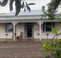 Skibo Cottage - Palm Beach Accommodation