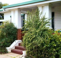 Skymirror Cottage - Palm Beach Accommodation