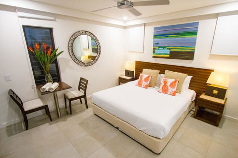 Solitudes Studio @ Sea Temple - Palm Beach Accommodation 3