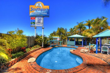 Southport Tourist Park with Palm Beach Accommodation