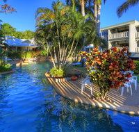 Sovereign Resort Hotel - Palm Beach Accommodation