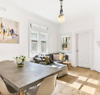 Spacious Harbour View 4bd home in Sydney CBD - Palm Beach Accommodation