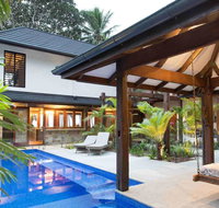 Spice At Oak Award Winning Luxury Absolute Oceanfront House Oak Beach Near Port Douglas - Palm Beach Accommodation
