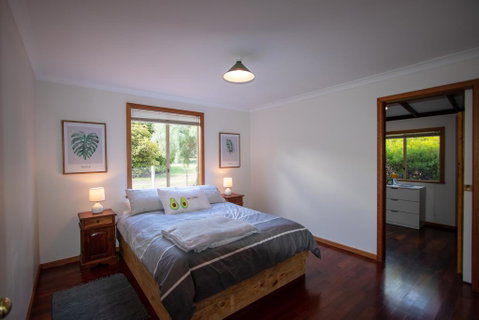 Stargazers - Palm Beach Accommodation 1