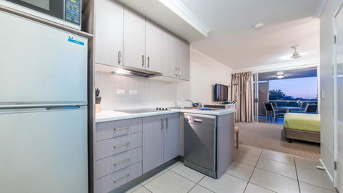 Studio 8 On Waterson - Palm Beach Accommodation 3