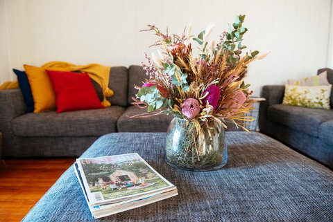 Stunning Queenslander - Palm Beach Accommodation 1