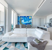 Stunning Urban apt wt Parking Near CBD  Airport - Palm Beach Accommodation