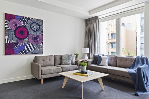 Stunning, Central Huge CBD Pad, Free WiFi, Netflix - Palm Beach Accommodation 3