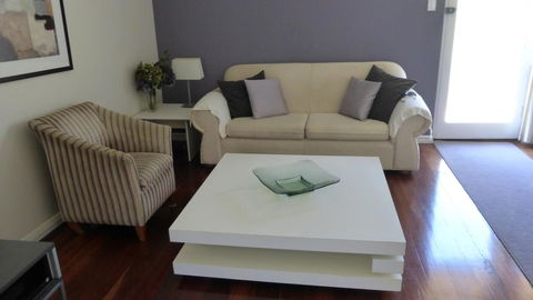 Subistay - Palm Beach Accommodation 2