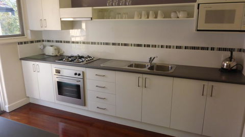Subistay - Palm Beach Accommodation 3