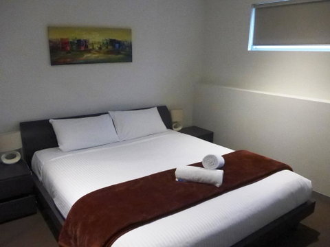 Summer Inn Holiday Apartments - Palm Beach Accommodation 2