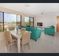 Summer Retreat - Palm Beach Accommodation