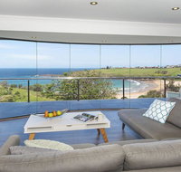 Sunrise Over Easts 2 - ocean views walk to beach - Palm Beach Accommodation