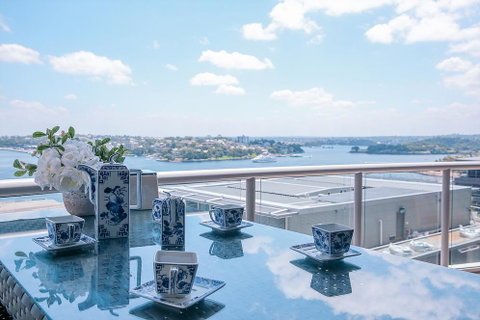 Superior Kent Street Apartments - Palm Beach Accommodation 3