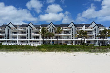 Surfers Horizons with Palm Beach Accommodation