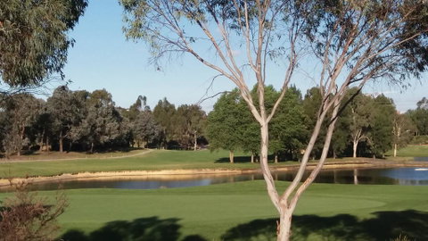 Sweet Home By The Golf Course - Palm Beach Accommodation 0