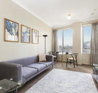 Sydney CBD 1 Bedroom Self-Contained Apartment with Spectacular Sydney Harbour View 1312 BRG - Palm Beach Accommodation
