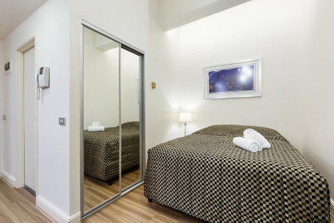 Sydney CBD Studio Apartment 503BRG - Palm Beach Accommodation 3