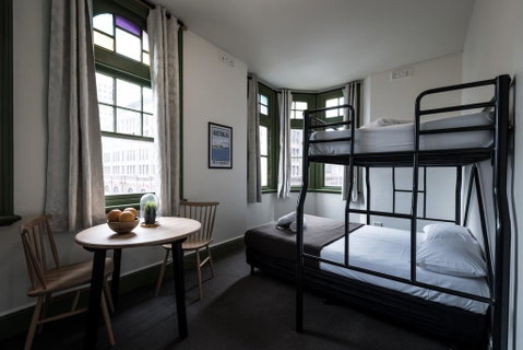 Sydney Central Inn - Palm Beach Accommodation 0