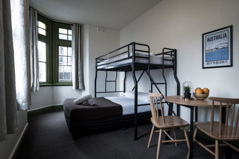 Sydney Central Inn - Palm Beach Accommodation 1