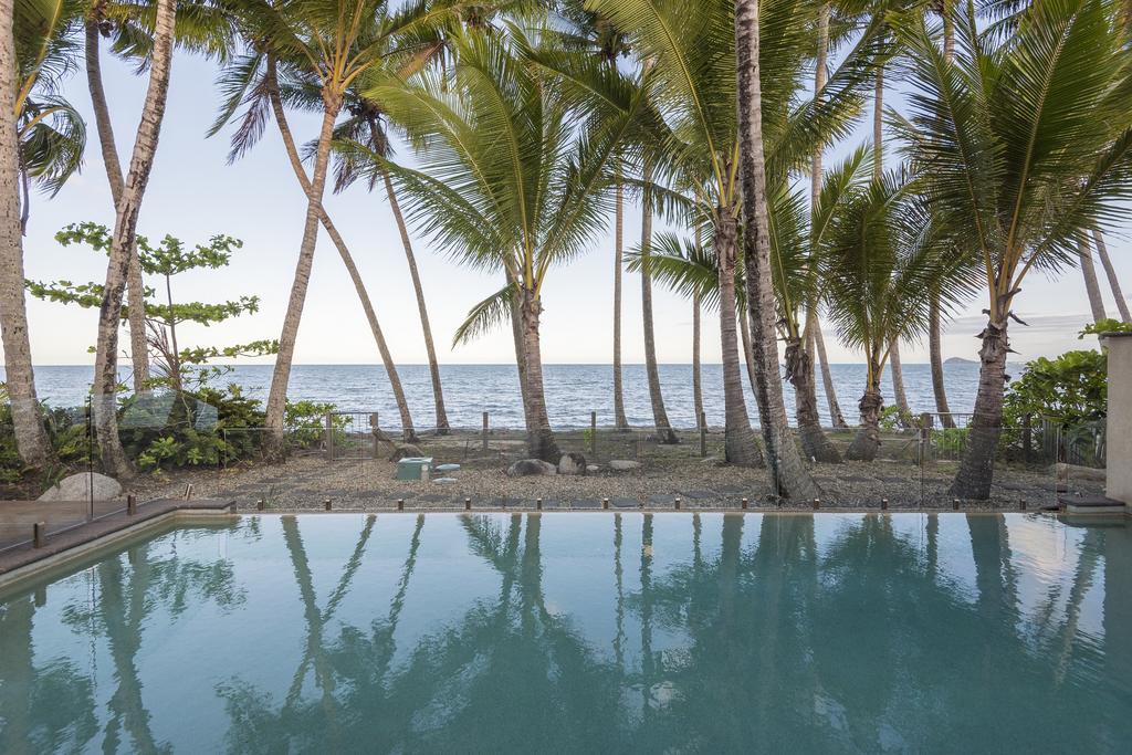 Wonga QLD Palm Beach Accommodation
