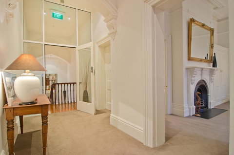 Roxburgh House Apartments - Palm Beach Accommodation 29