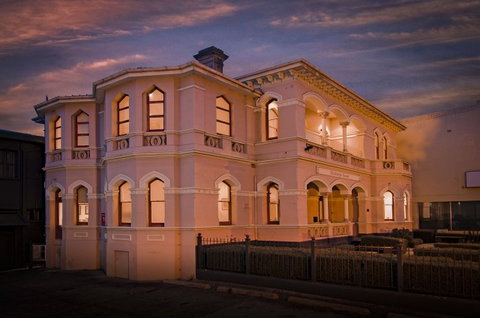 Roxburgh House Apartments - Palm Beach Accommodation 9