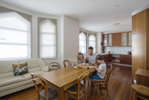 Roxburgh House Apartments - Palm Beach Accommodation 11