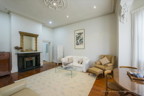 Roxburgh House Apartments - Palm Beach Accommodation 7