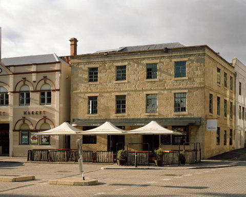 Moss Hotel - Palm Beach Accommodation 0