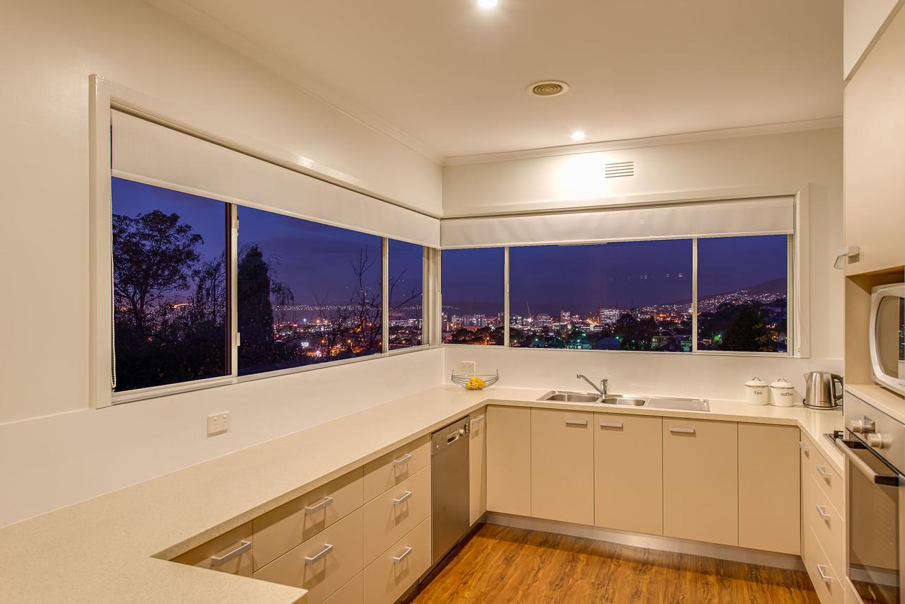 Mount Stuart TAS Palm Beach Accommodation