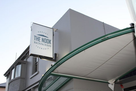 The Nook Backpackers - Palm Beach Accommodation 41