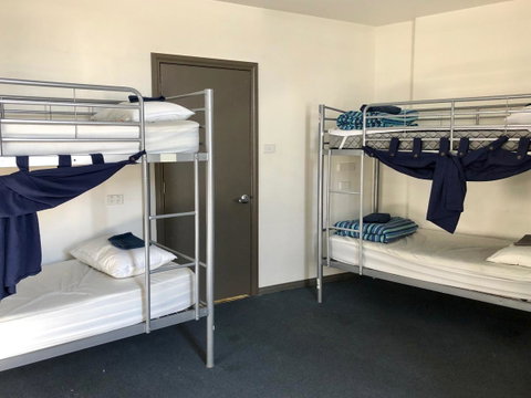 The Nook Backpackers - Palm Beach Accommodation 40