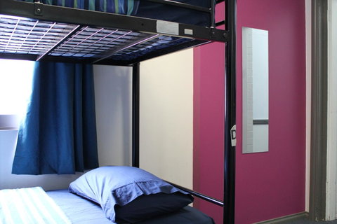 The Nook Backpackers - Palm Beach Accommodation 38