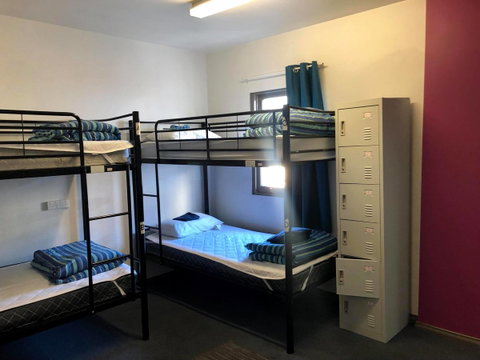 The Nook Backpackers - Palm Beach Accommodation 18