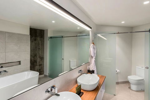 Peppers Silo - Palm Beach Accommodation 12