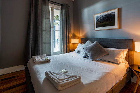 The Tasmanian Inn - Palm Beach Accommodation 4