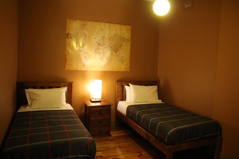 The Tasmanian Inn - Palm Beach Accommodation 10