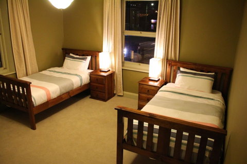 The Tasmanian Inn - Palm Beach Accommodation 42
