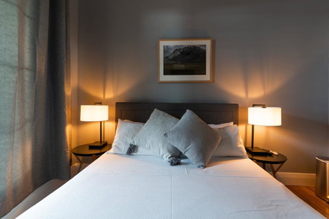 The Tasmanian Inn - Palm Beach Accommodation 3