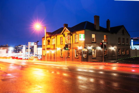 The Tasmanian Inn - Palm Beach Accommodation 0