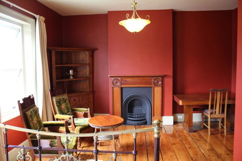 The Tasmanian Inn - Palm Beach Accommodation 30